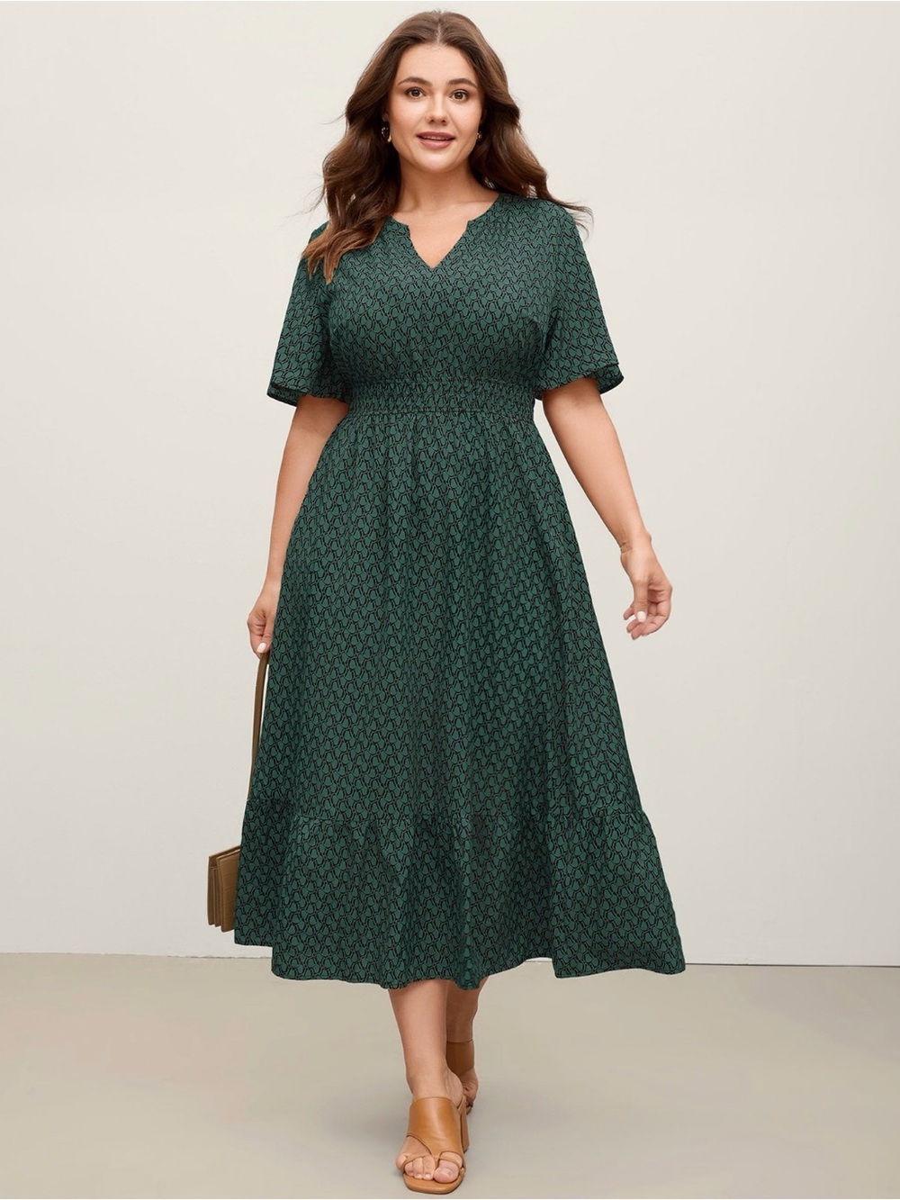 BloomChic Forest Green Printed V-Neck Midi Dress